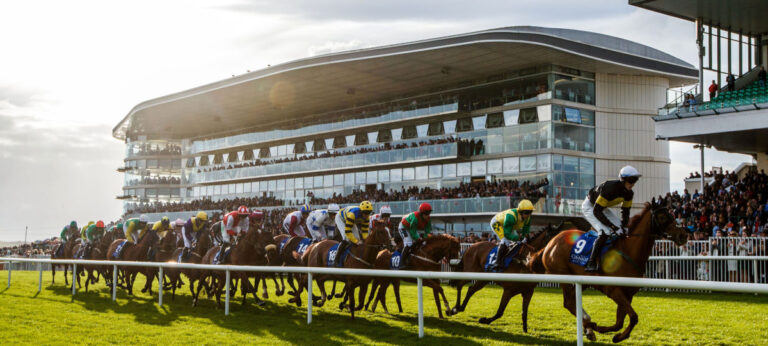 Connacht Hotel proudly continue their sponsorship of the Galway Races